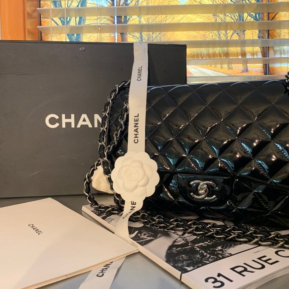 Chanel Classic Quilted Double Flap Black Patent Leather Jumbo Bag - Picture 3 of 17